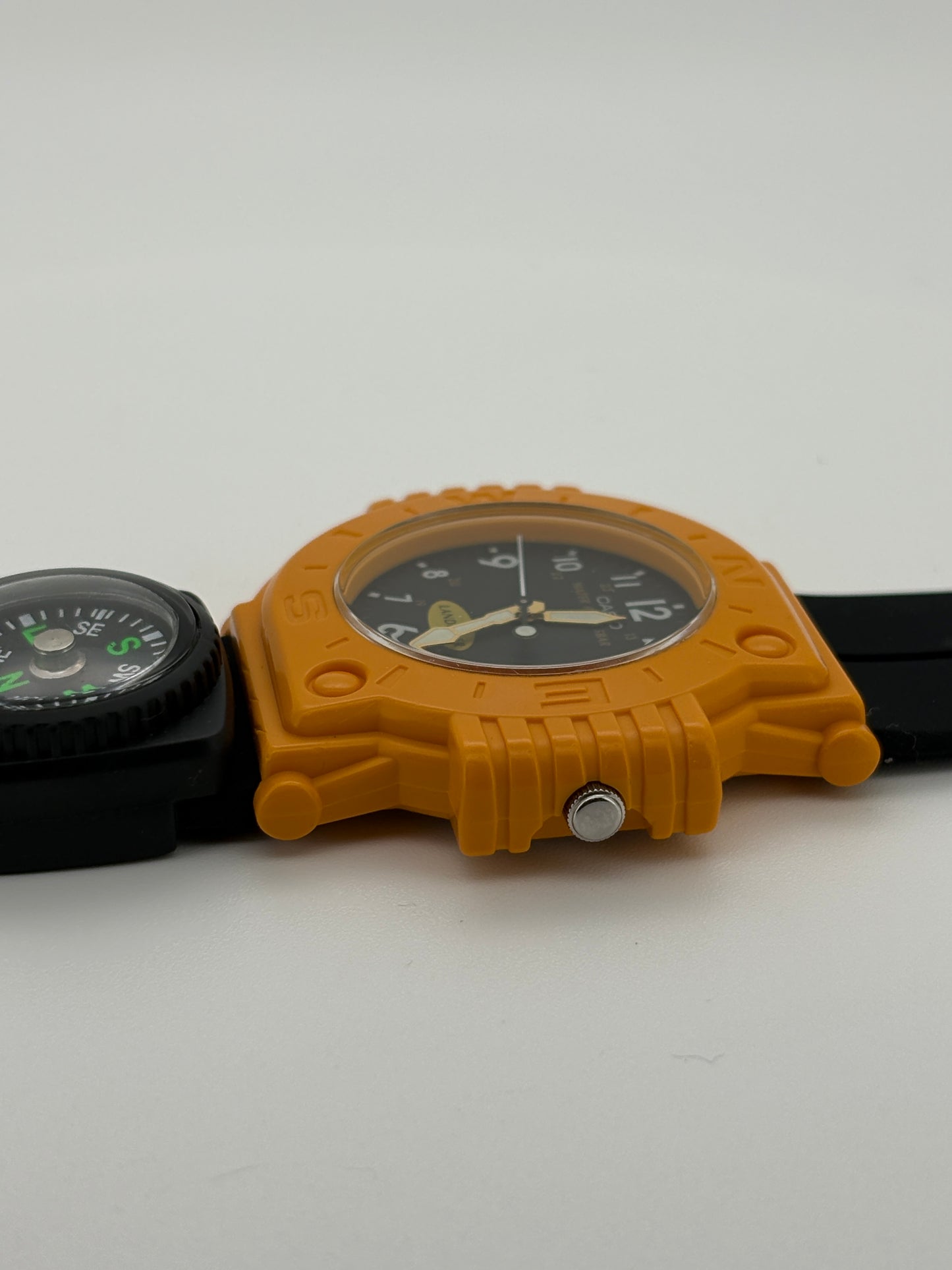 90s  vintage CASIO MW-45 / LANDFARER