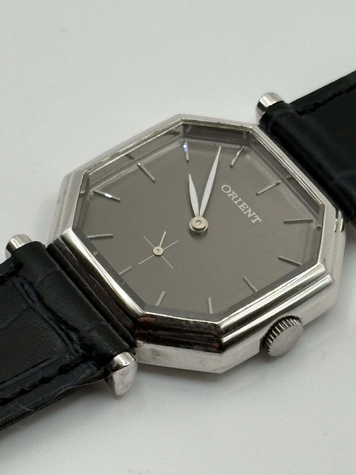 Super rare 80s vintage  ORIENT　octagon  watch