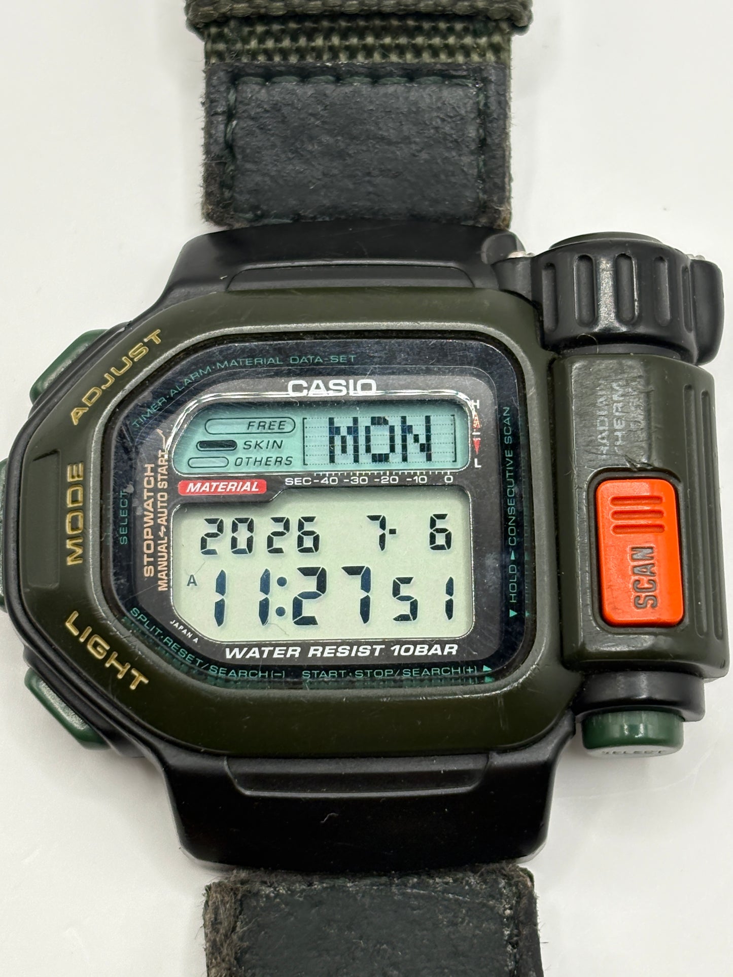 Ultra  rare  vintage 90s casio TSR-110