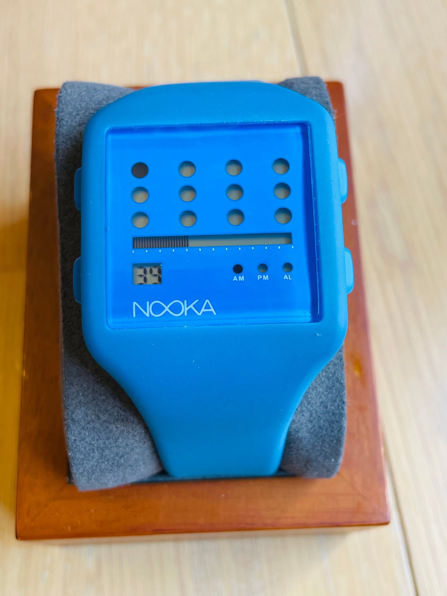very rare vintage nooka blue