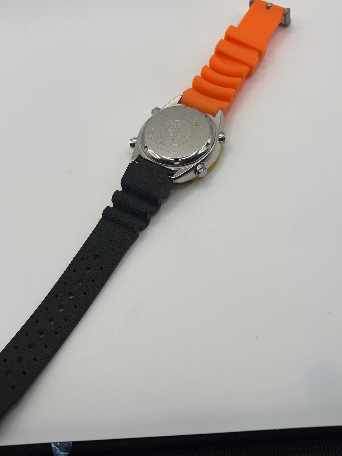 Ultra  rare   90s SEIKO  M705-5A0A