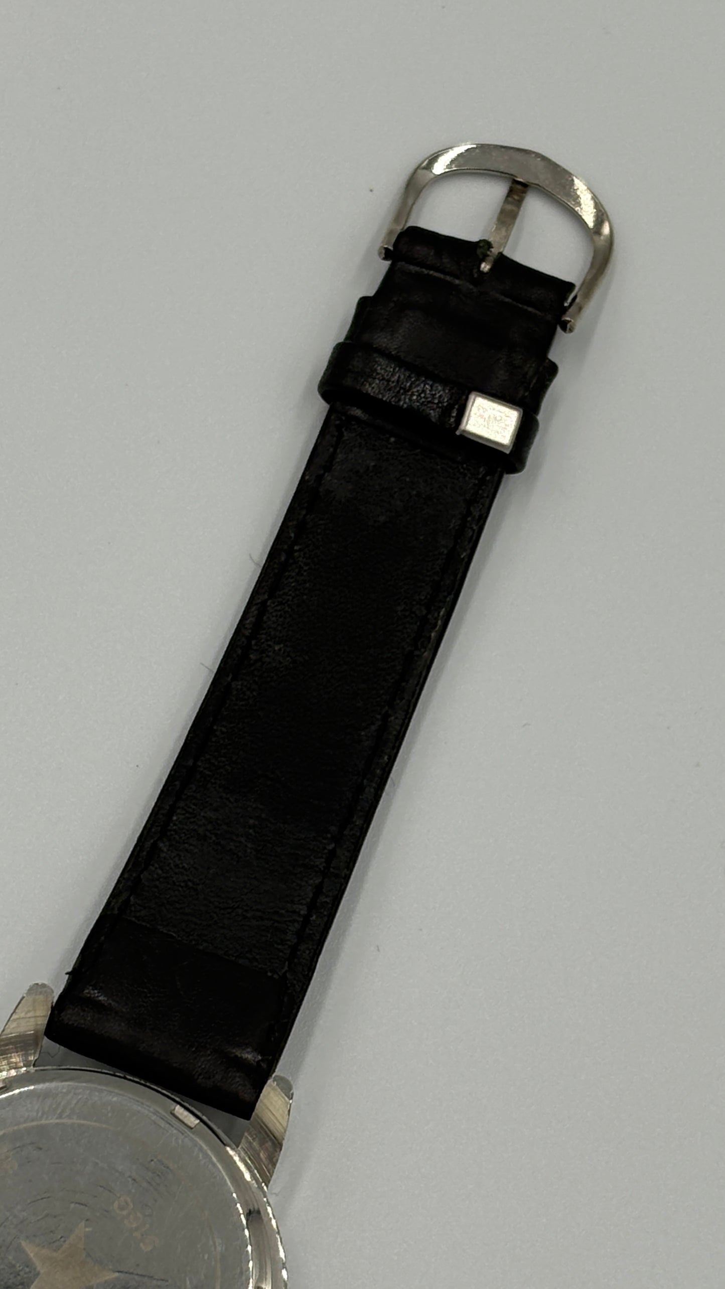 ②Very rare watch  Mao Zedong waving watch　