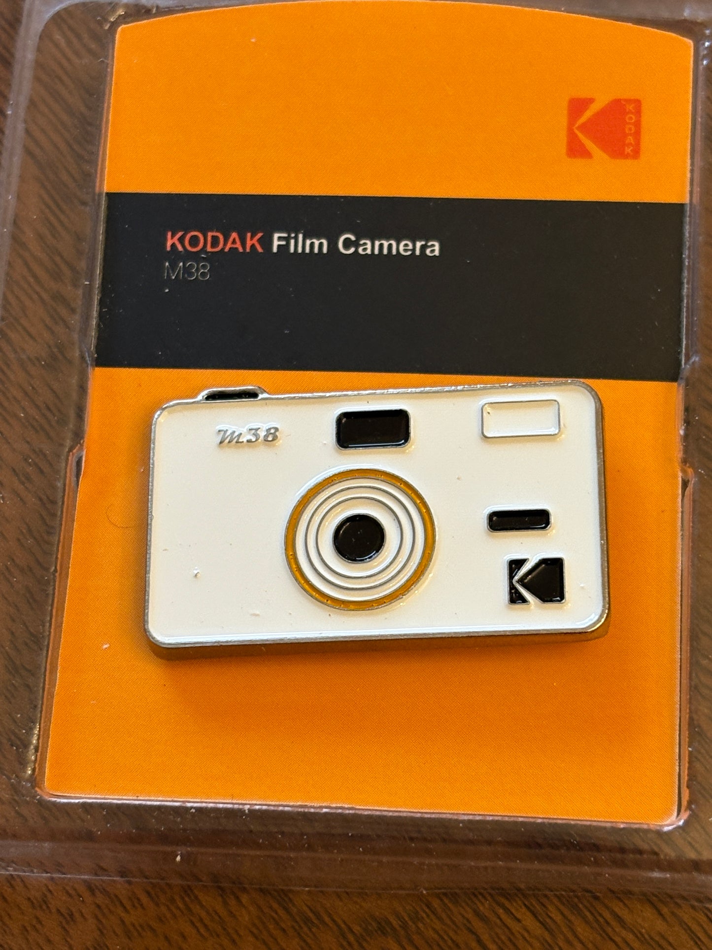 very rare  Kodak M38 pin badge white