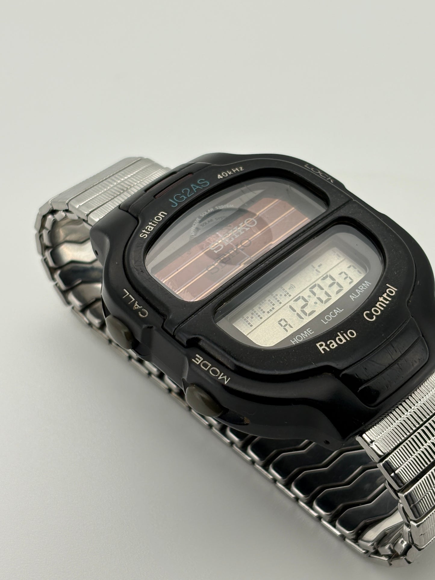 Seiko 90s    M515-5000 Solar watch