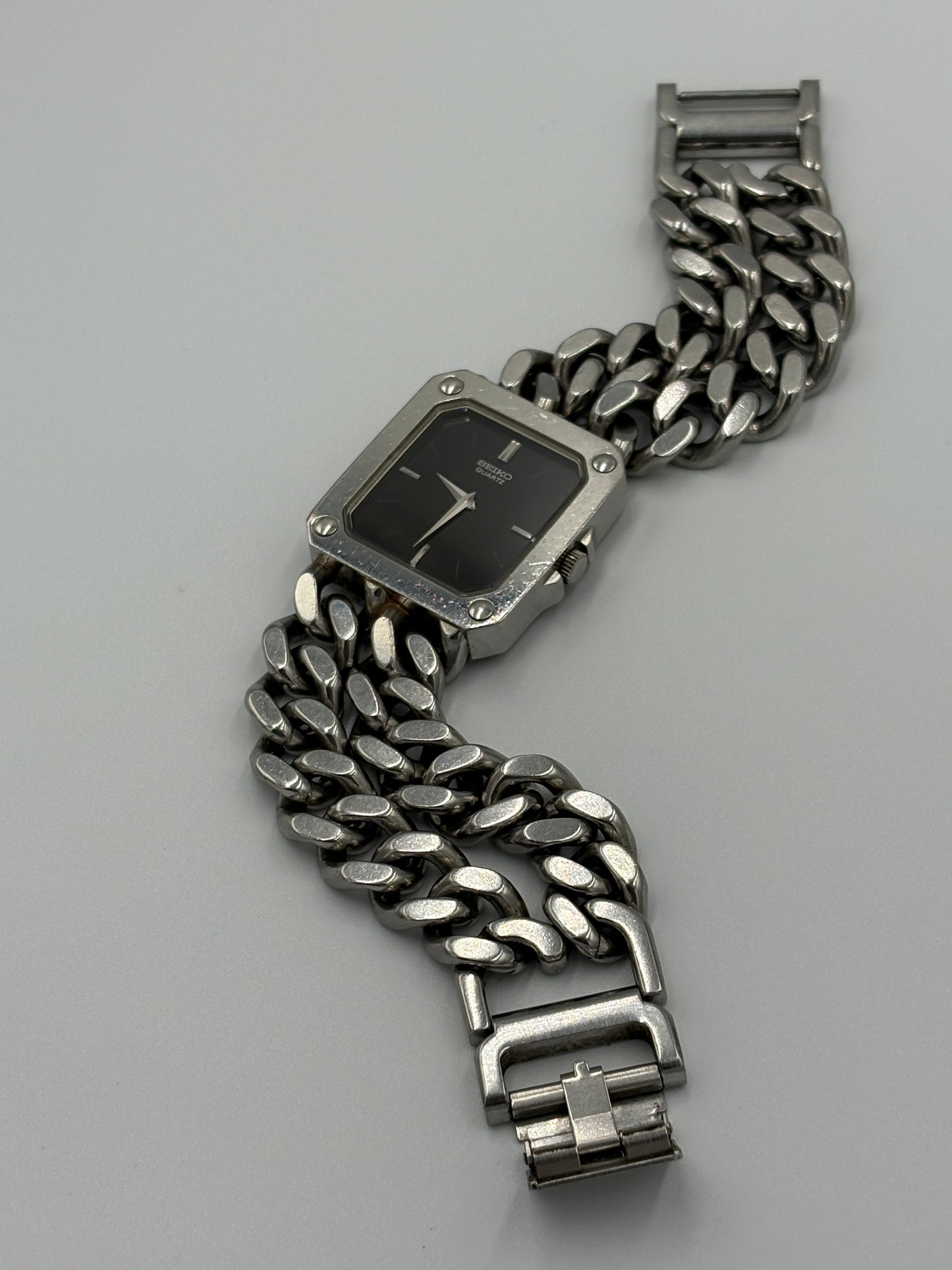 Super rare 80s vintage seiko 1220-5010