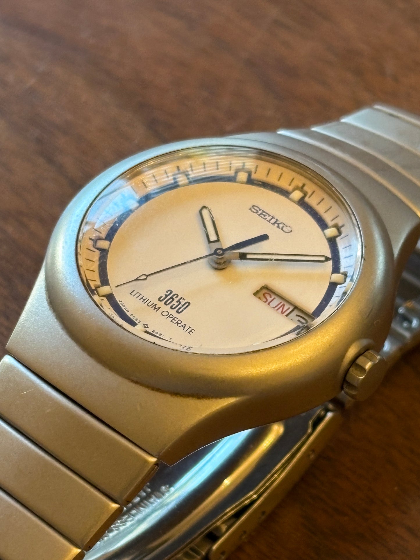 Special rare SEIKO 80s VINTAGE  5G23-06020