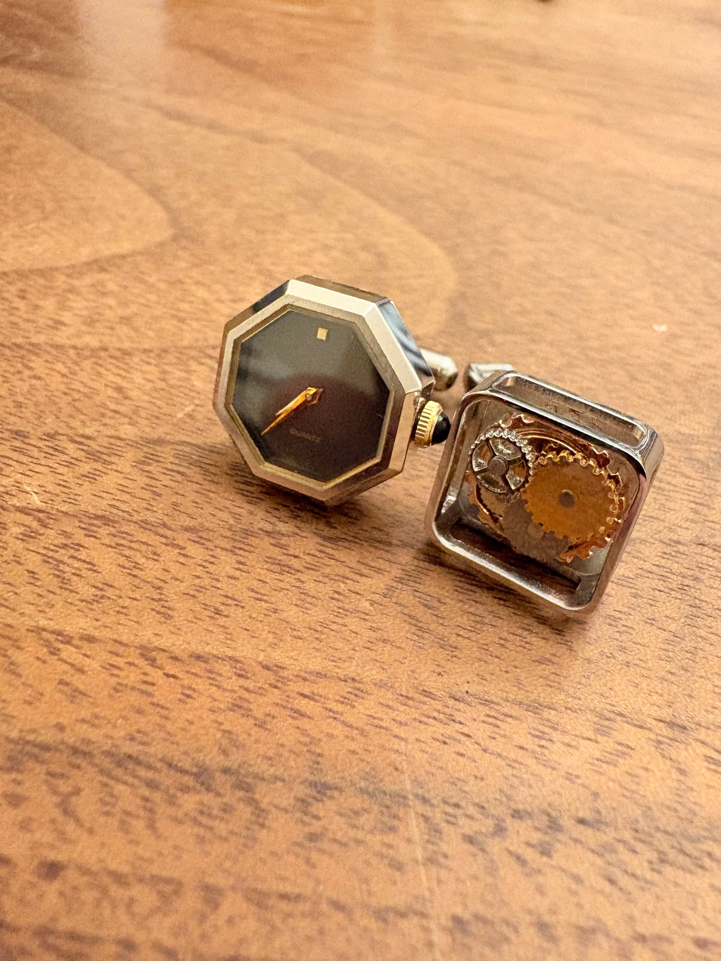 super rare vintage TATEOSSIAN Cufflinks watch
