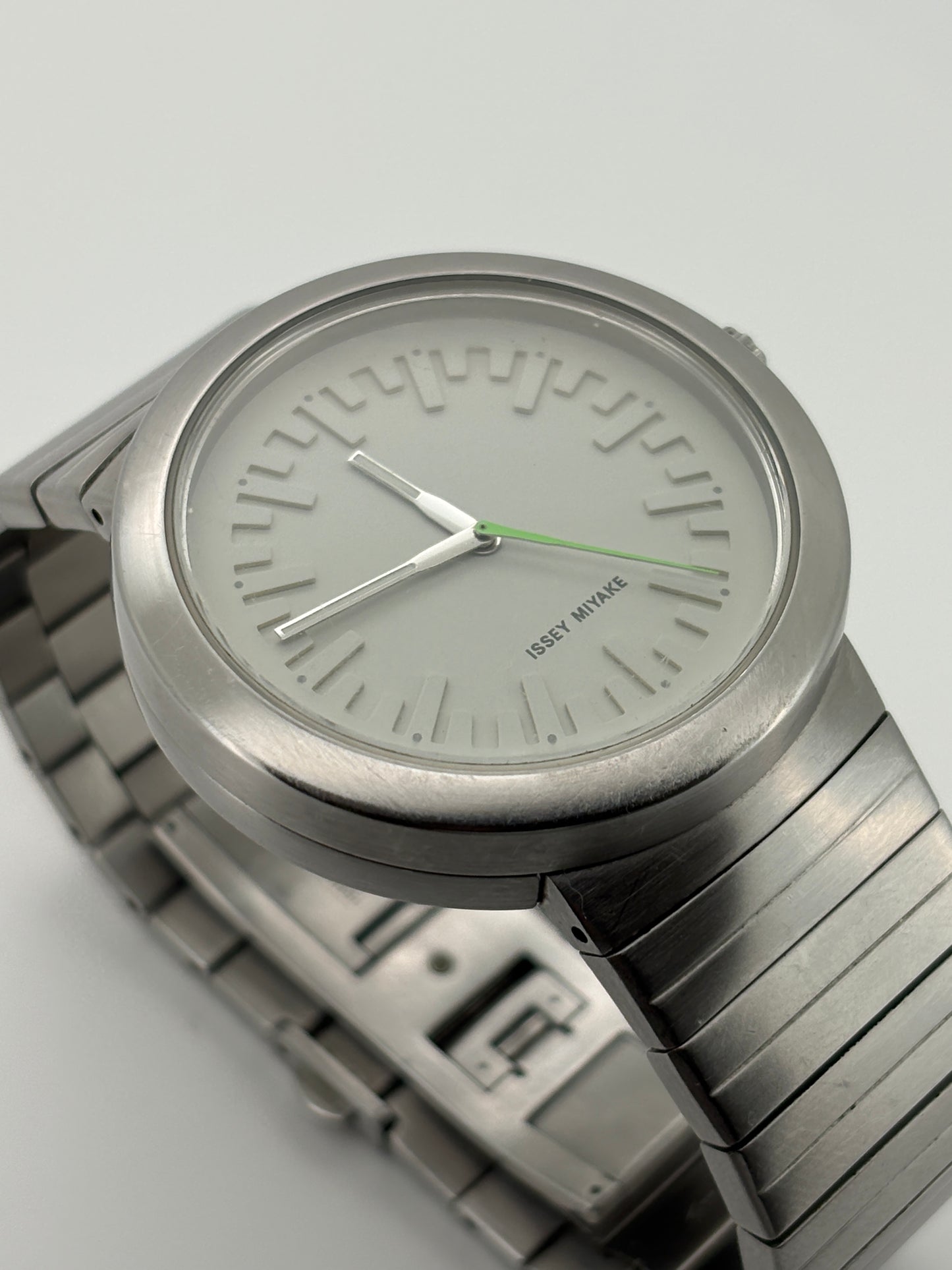 Seiko ×　issey miyake design by Harri Koskinen