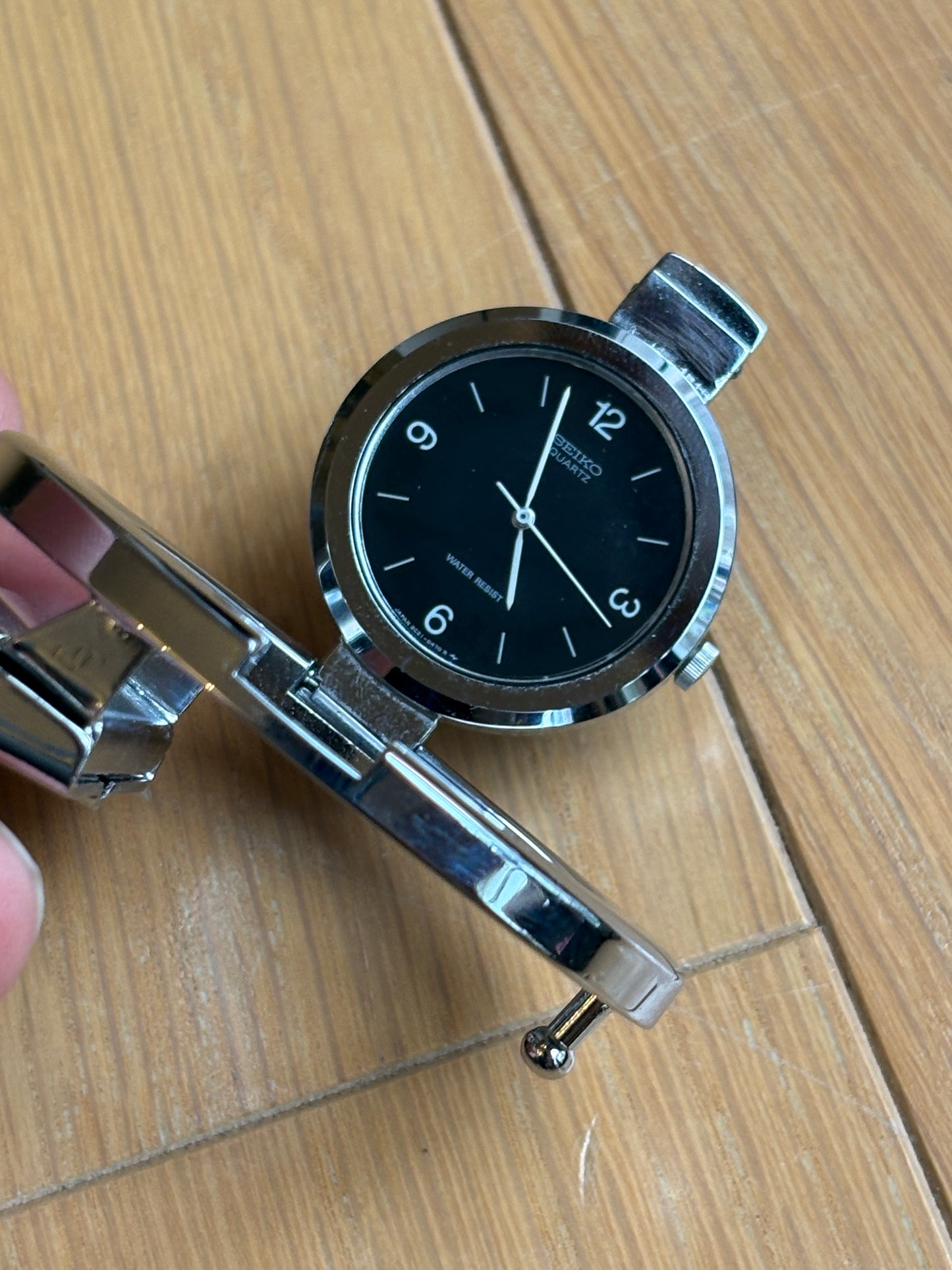 Super rare 90s vintage seiko   2C21-0470