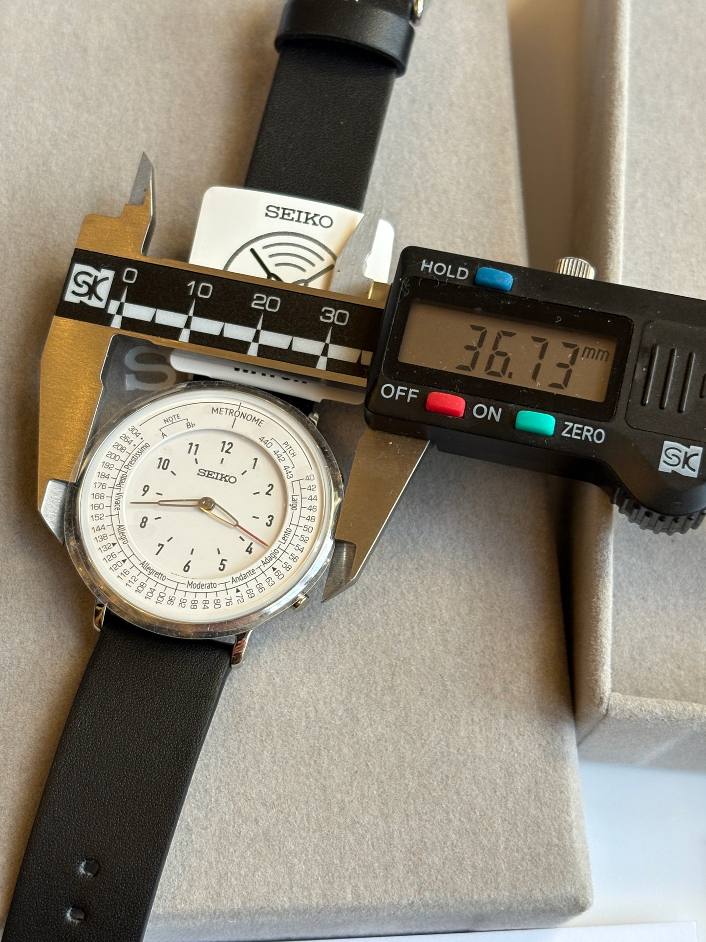 Seiko Limited sale in parts of Japan　Seiko  Metronome　watch