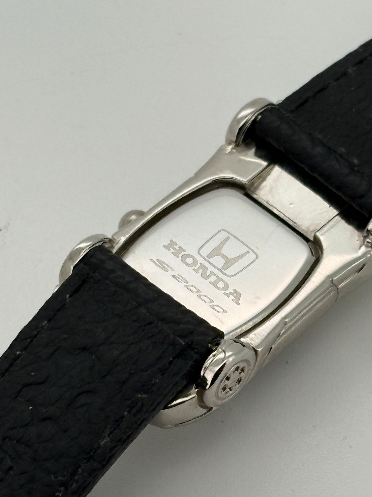 Vintage   HONDA s2000 watch