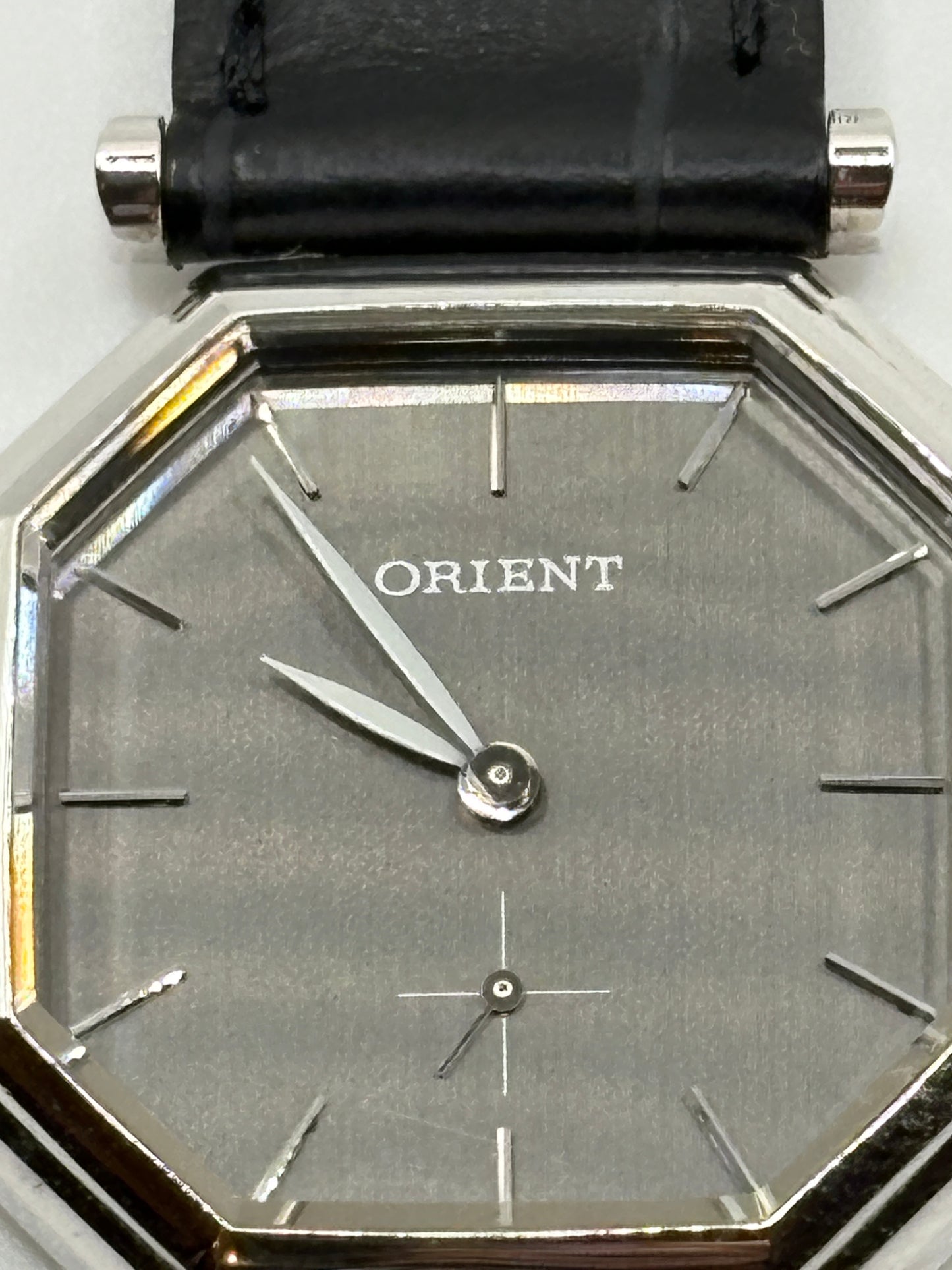 Super rare 80s vintage  ORIENT　octagon  watch