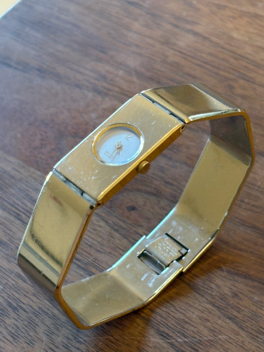 special rare SEIKO 80s VINTAGE  octagon　watch 2E20-0010