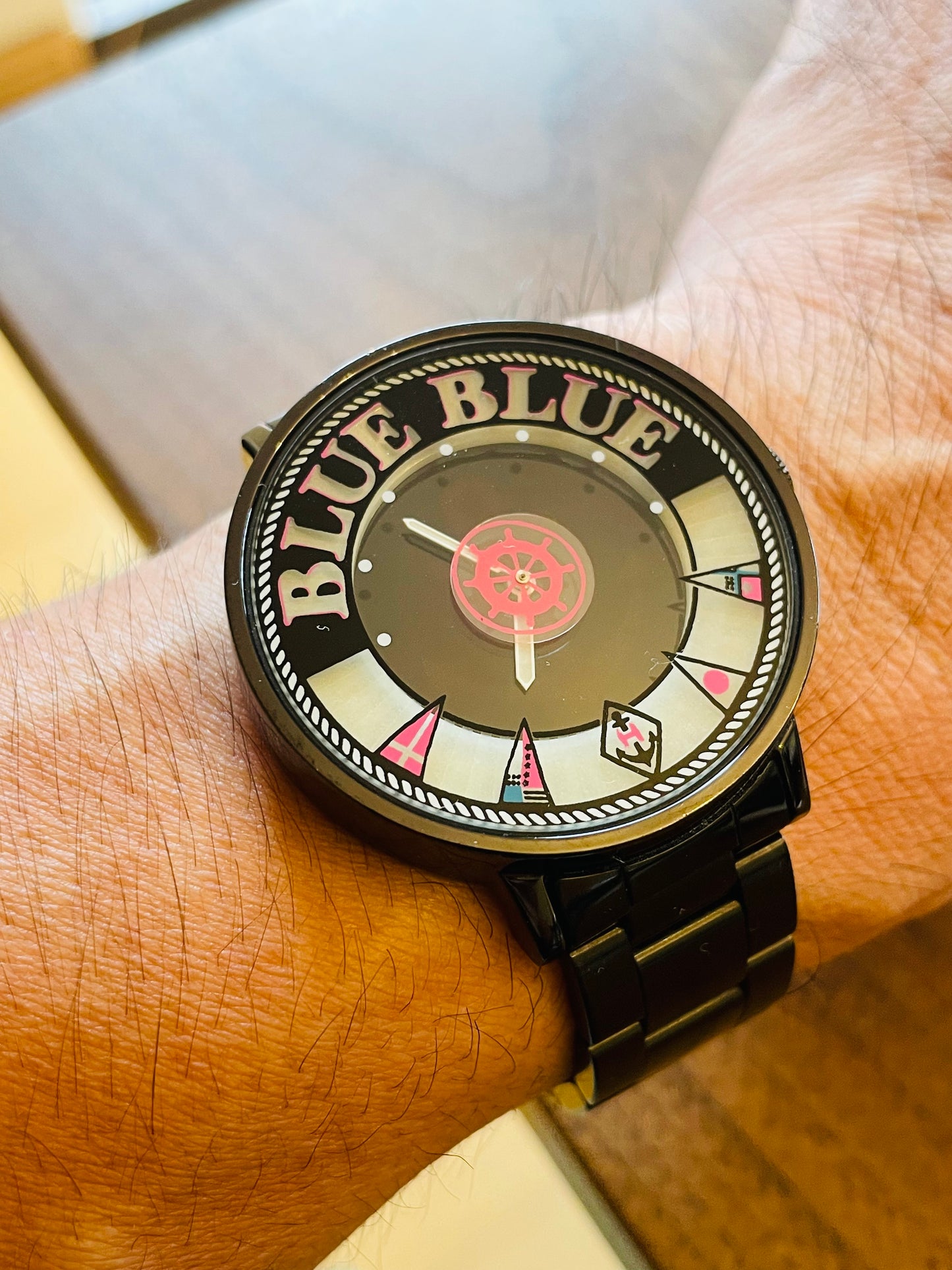 very very rare Hollywood Ranch Market Original Watch