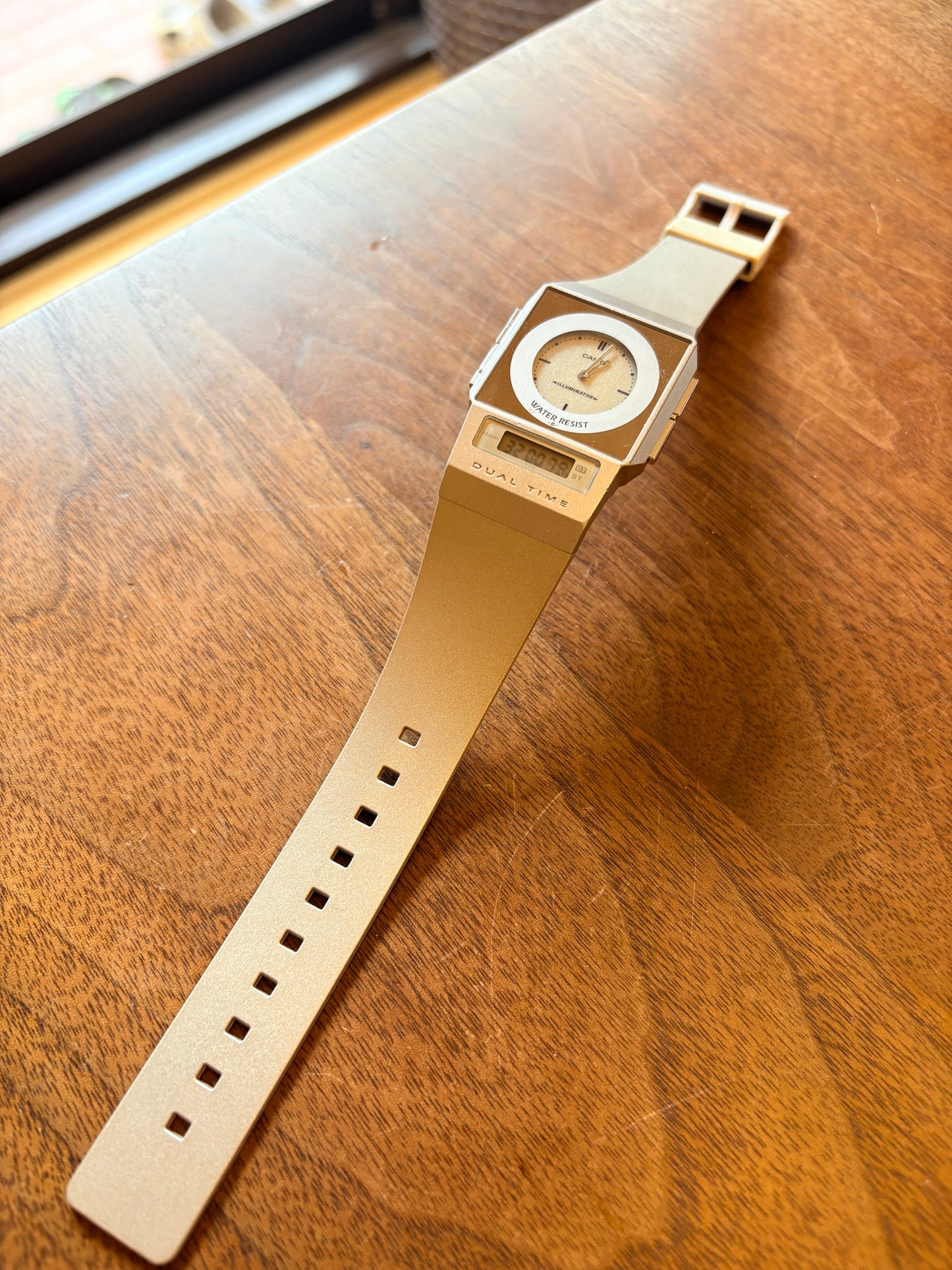 A very very rare vintage 90s casio film watch fs-01