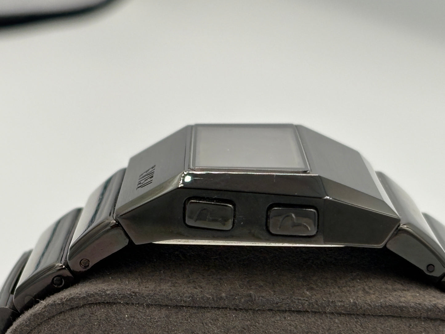 ultra super rare 90s EVIS watch