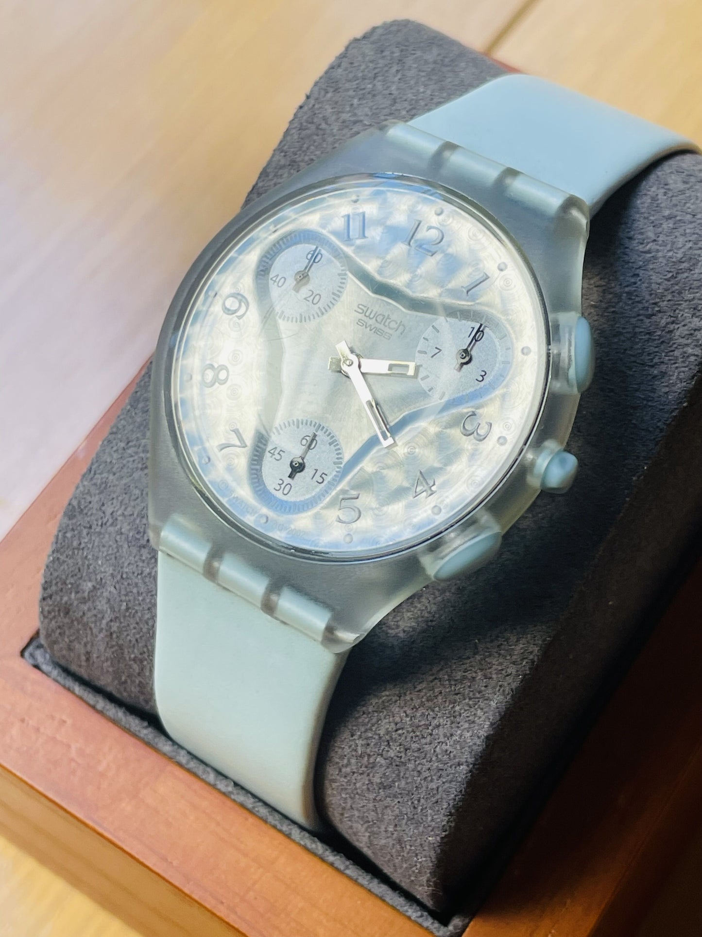 very rare  vintage swatch  very rare_2
