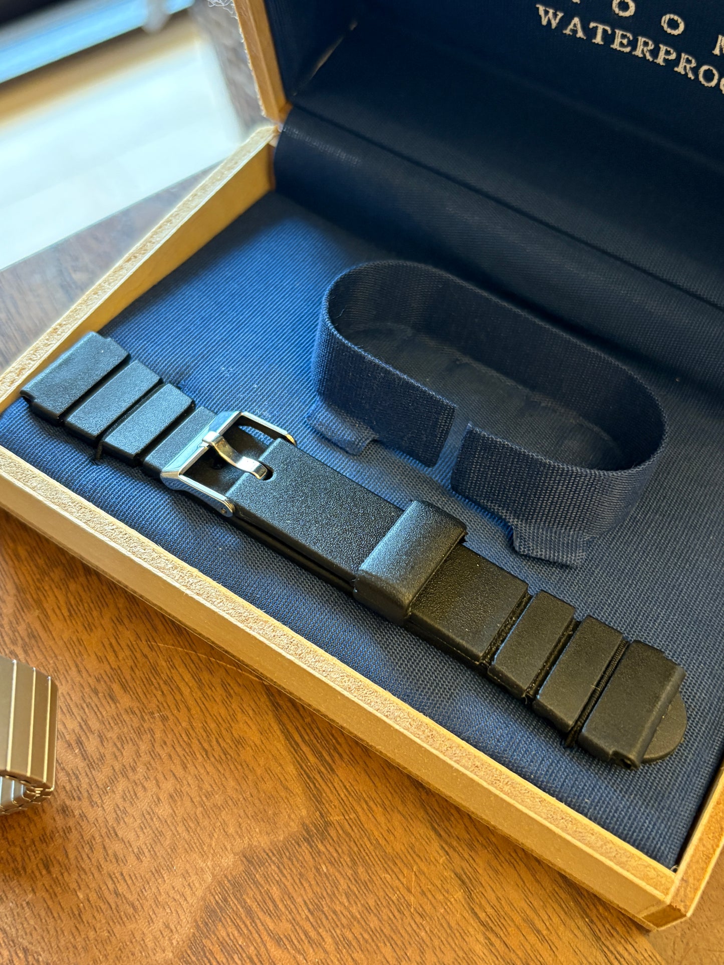 super rare　80s vintage  sicura　STUNT WATCH 8500　SWISS　MADE