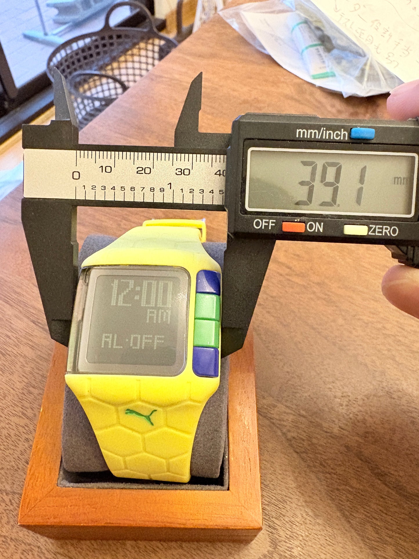 very  rare puma  soccer watch