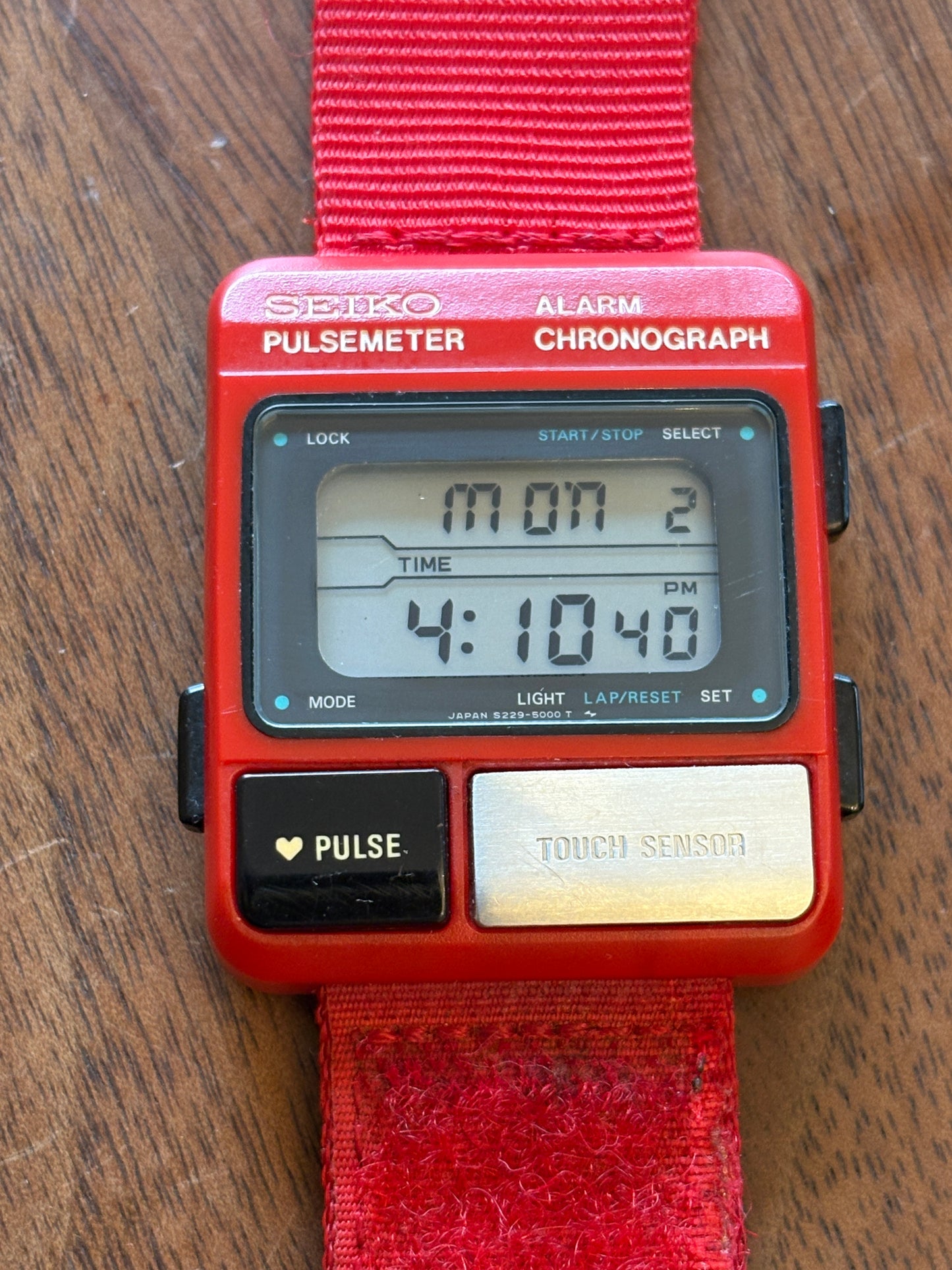 super rare 80s SEIKO pulse meter watch S229-5001