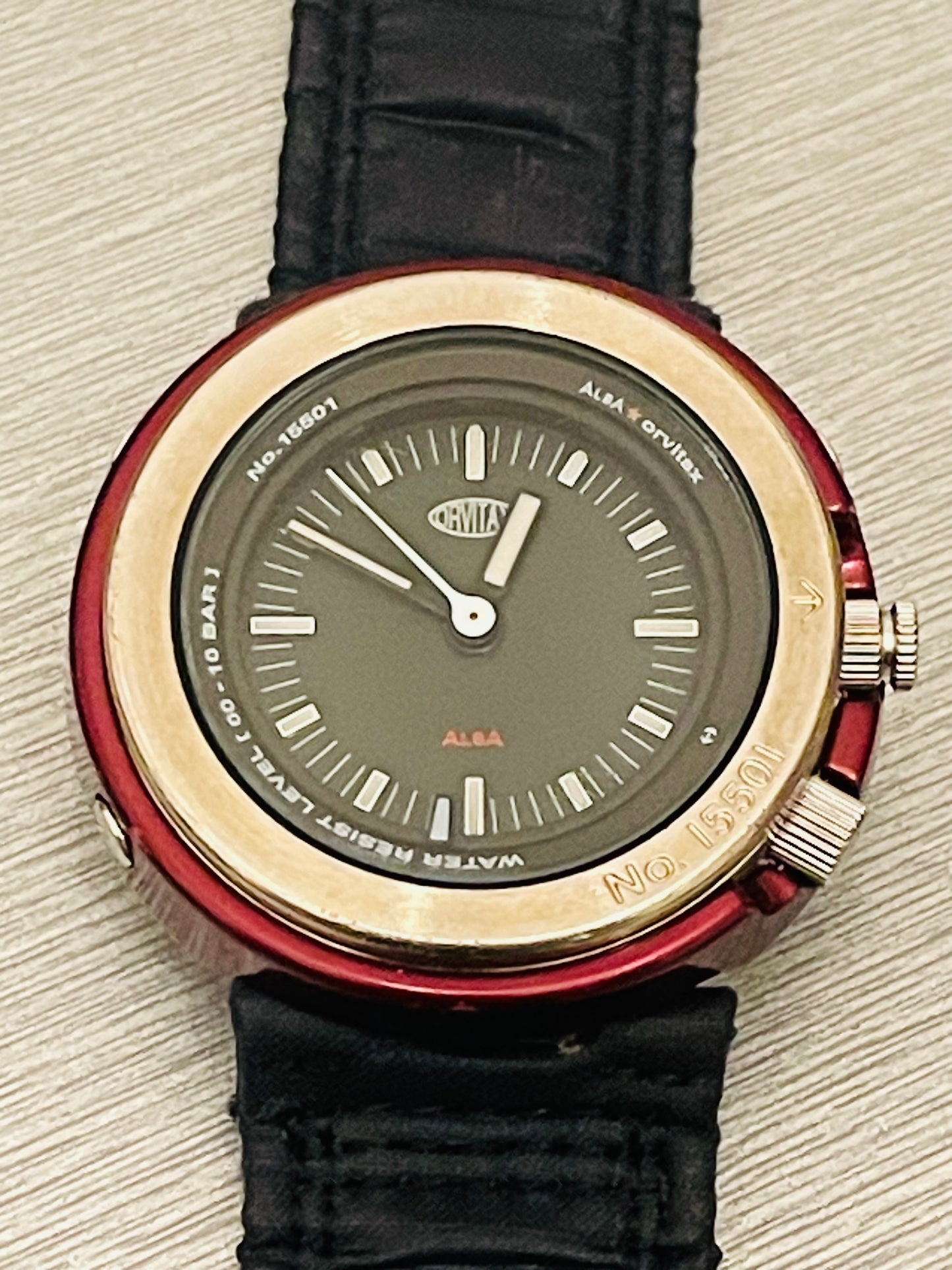 super rare 90s vintage seiko alba ORVITAX