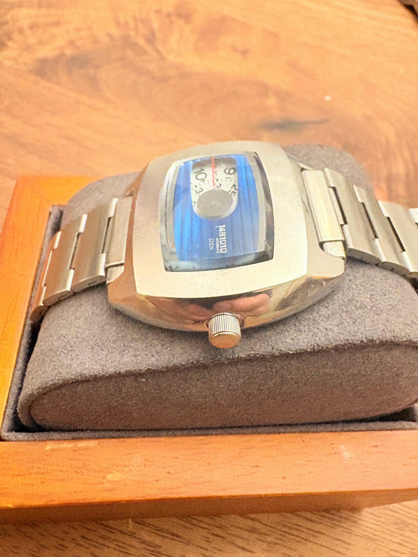 very rare vintage citizen independent 6036-l16151