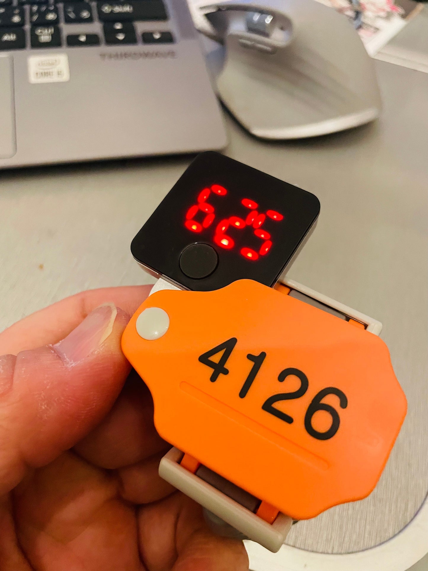 A very very rare watch onsen wrists key watch_4