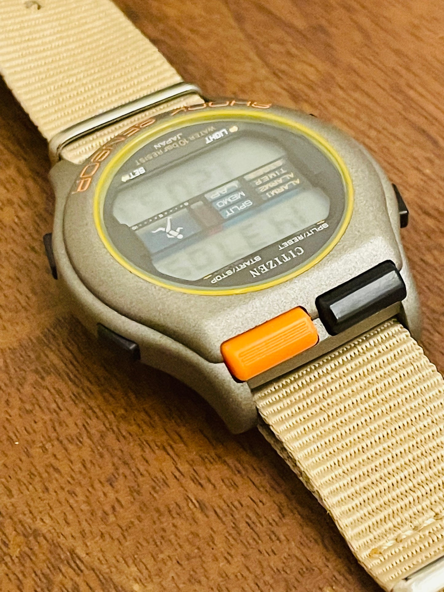 super rare vintage citizen SHOCK SENSOR d132-313071