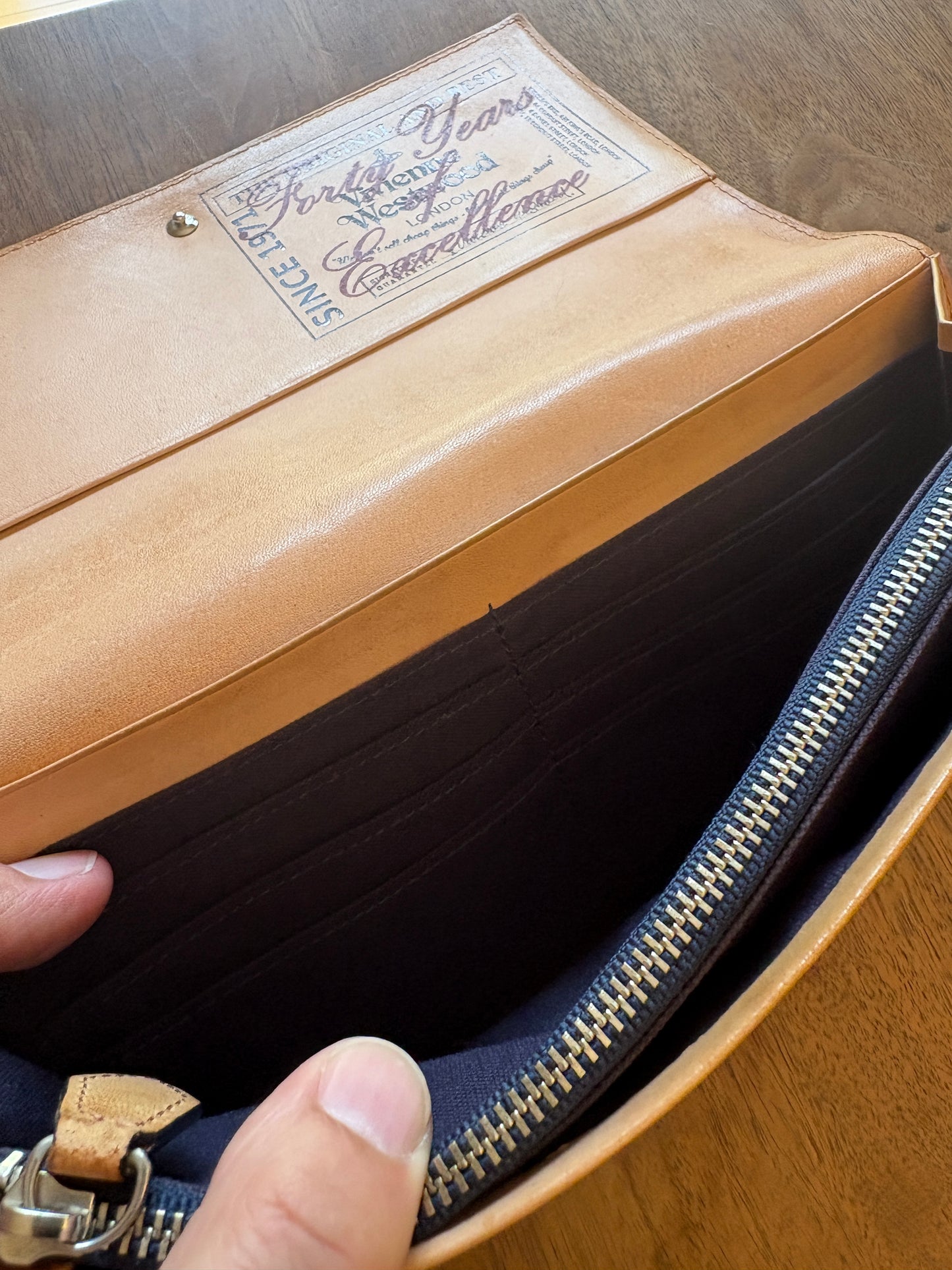 Vivienne Westwood Exhibition Limited Edition Milky Way　wallet made of leather