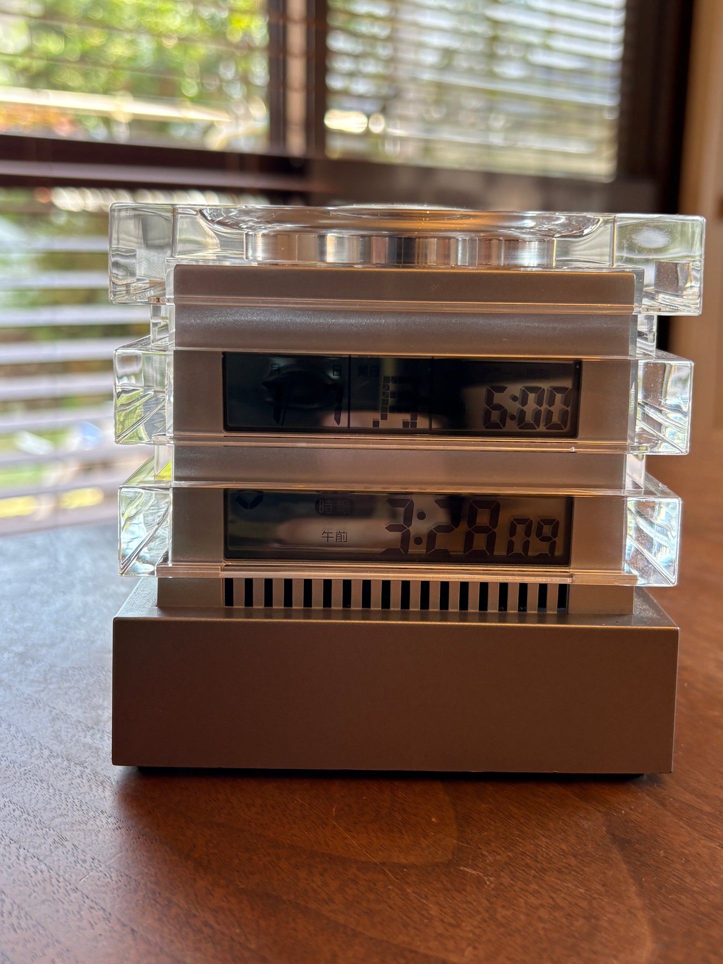 super rare 00s　 seiko skeleton voice clock