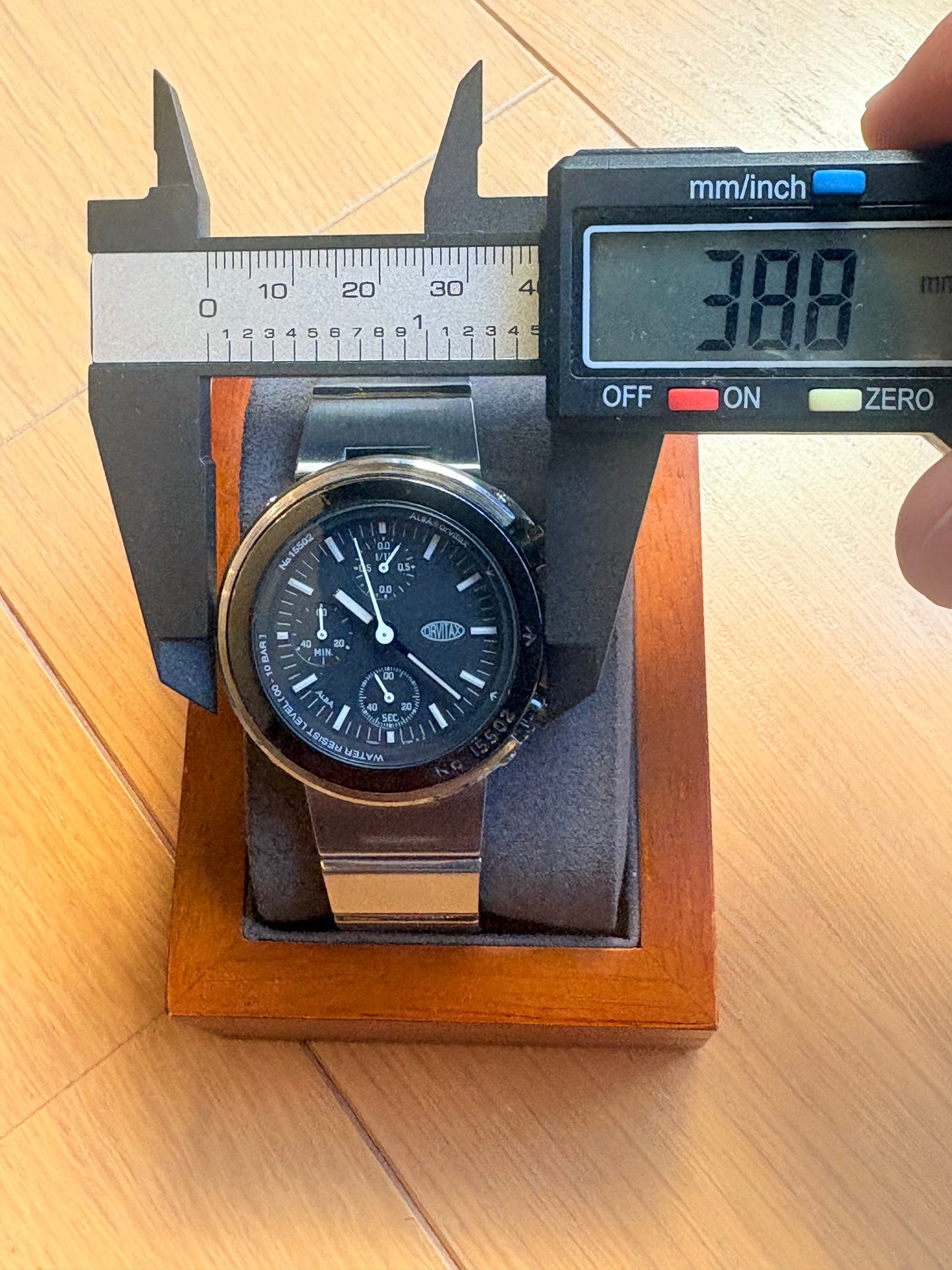 super rare 90s vintage seiko alba ORVITAX